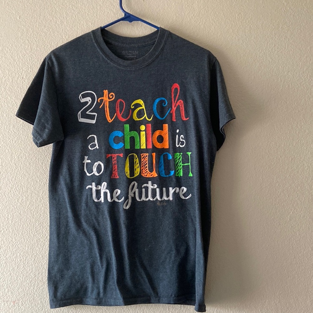 ⚡️ t-shirt